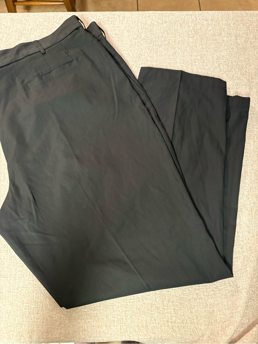 Men’s NWT Walter Hagen Black Flat-Front Perfect 11 Pants Big & Tall Size 46/32